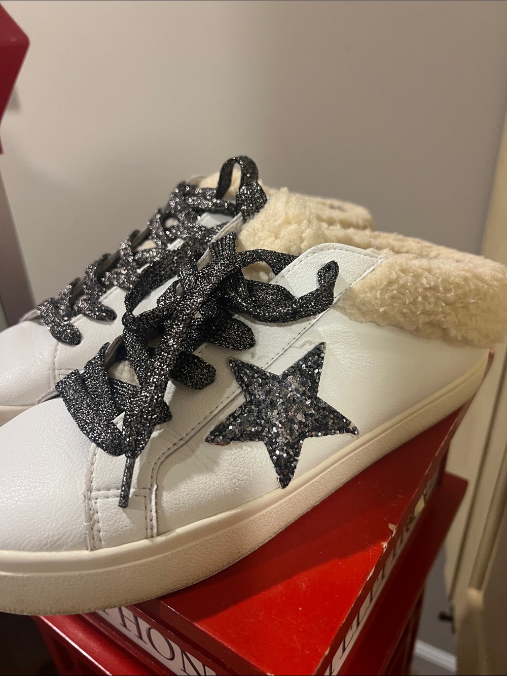 White Faux-Shearling Lined Sneaker with Black Glitter Star